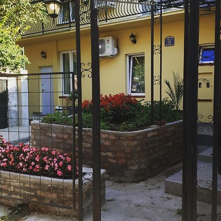 Male Stepenice Belgrade Exterior photo