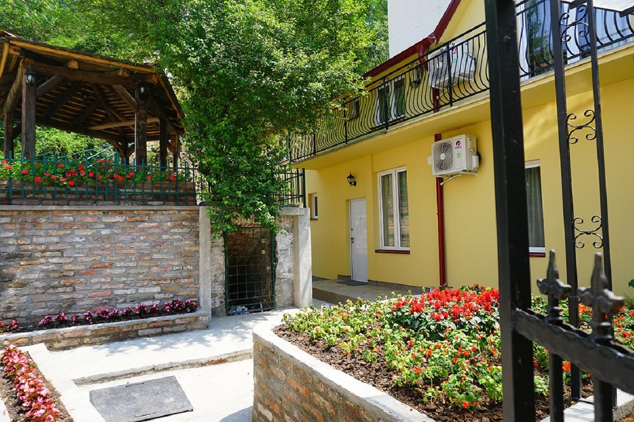 Male Stepenice Belgrade Exterior photo
